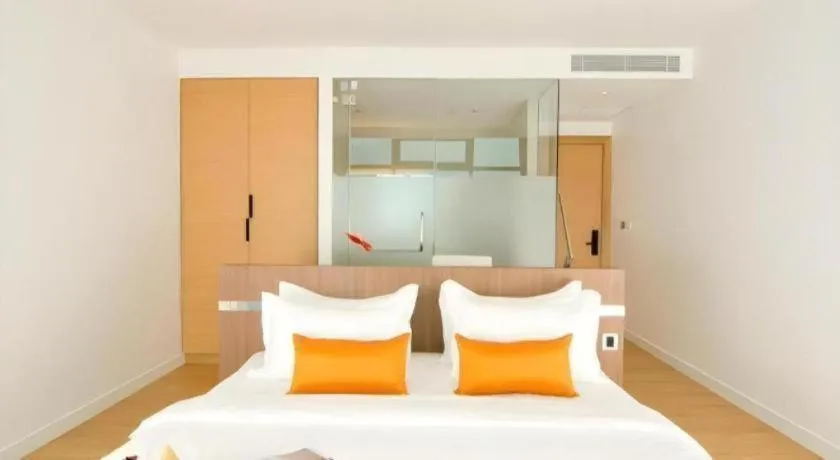 Bed in Seven Zea Chic Hotel