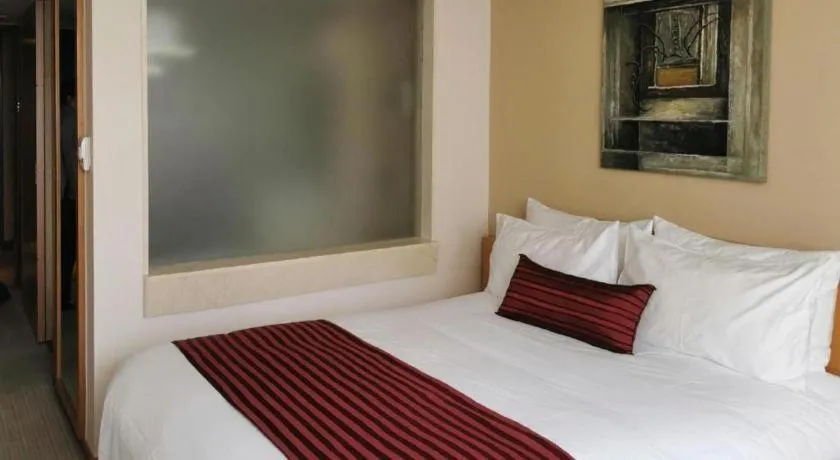 Bed in Jinglun Hotel