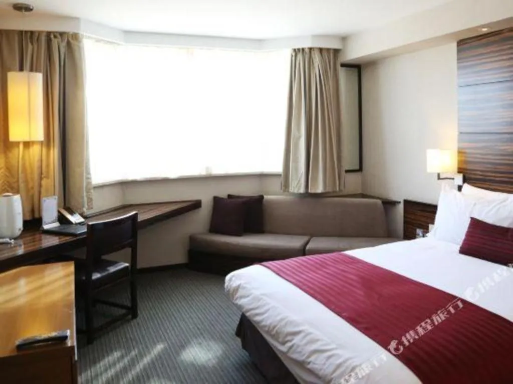 Bed in Jinglun Hotel