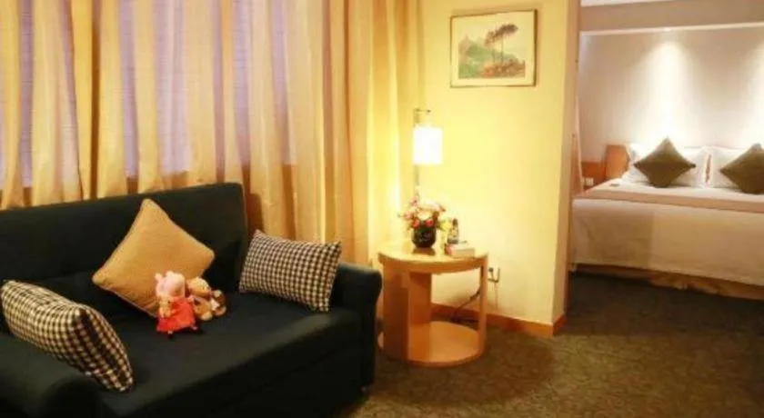 Bed in Jinglun Hotel