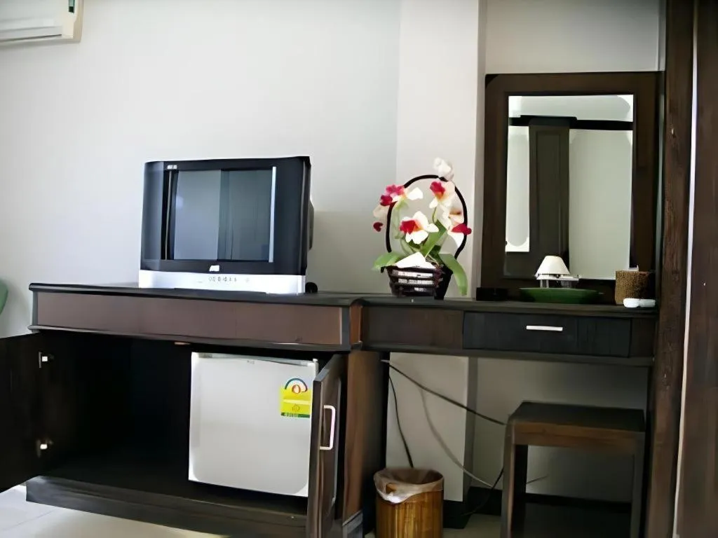 Kamala Phuyai Resort