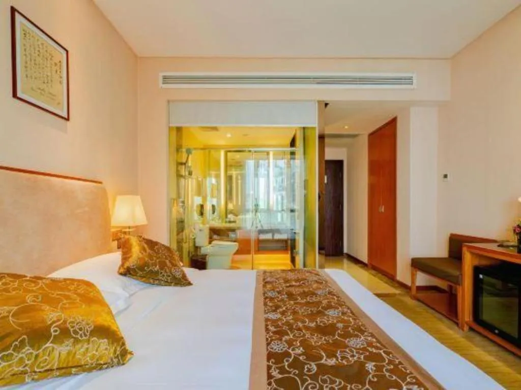 Bed in Expo Garden Hotel