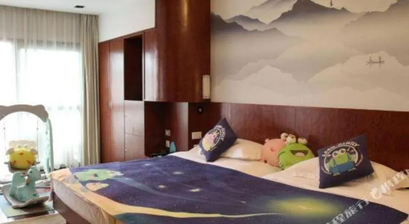 Bed in Expo Garden Hotel