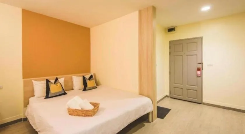 Bed in New Suanmali Hotel