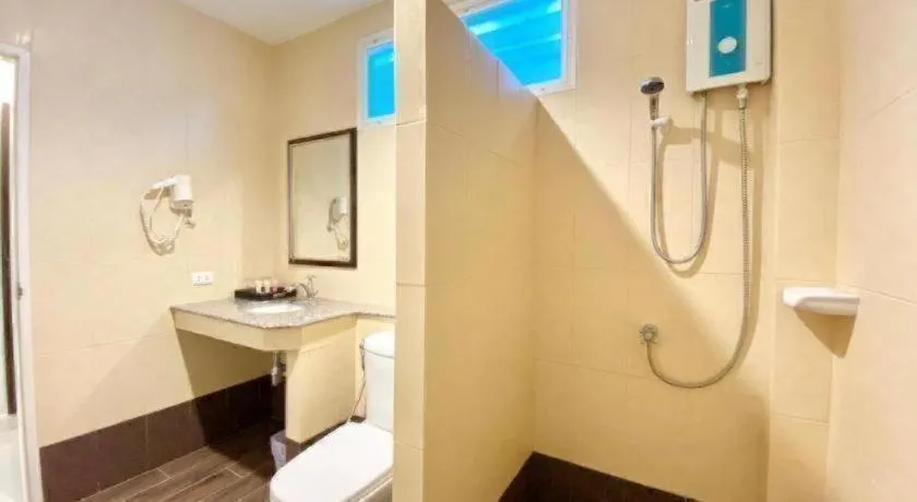 Ruen Maihom Riverside Cottage