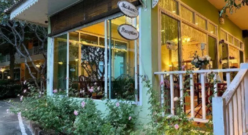 Ruen Maihom Riverside Cottage