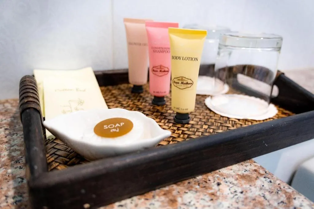 Ruen Maihom Riverside Cottage