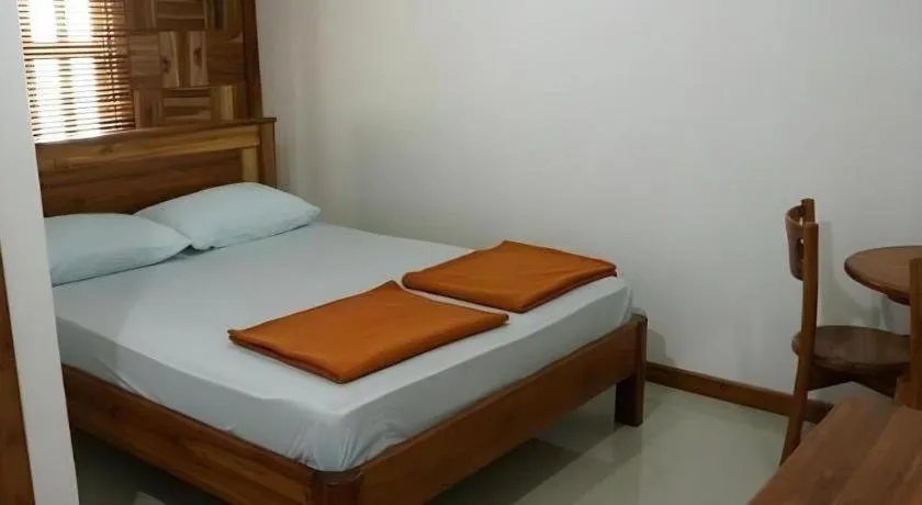 Bed in Thongphaphum Place