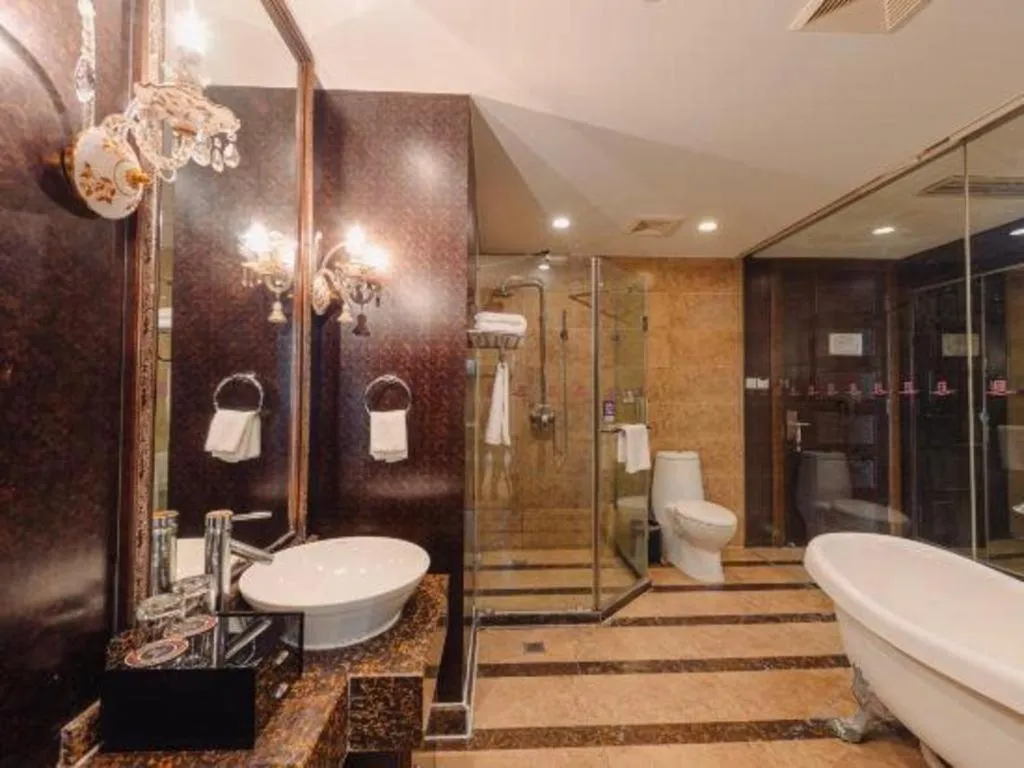 Qingdao Danube International Hotel