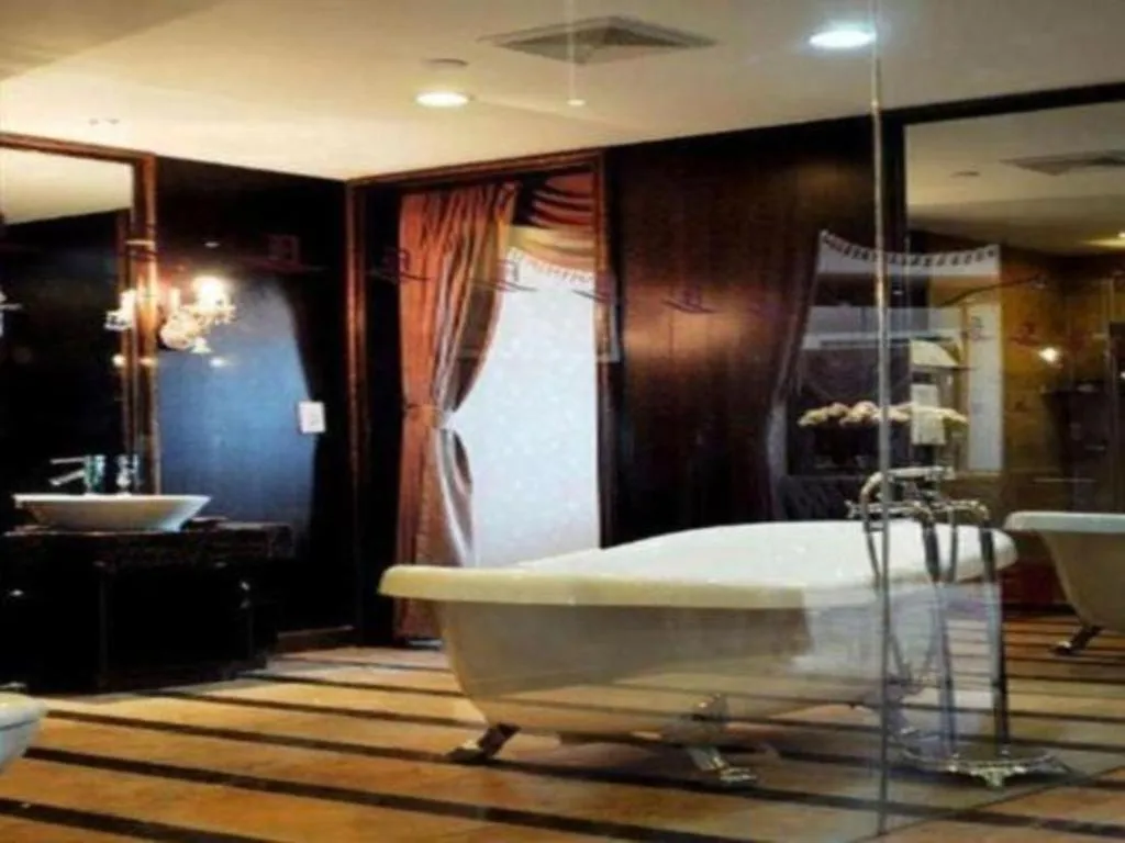 Qingdao Danube International Hotel