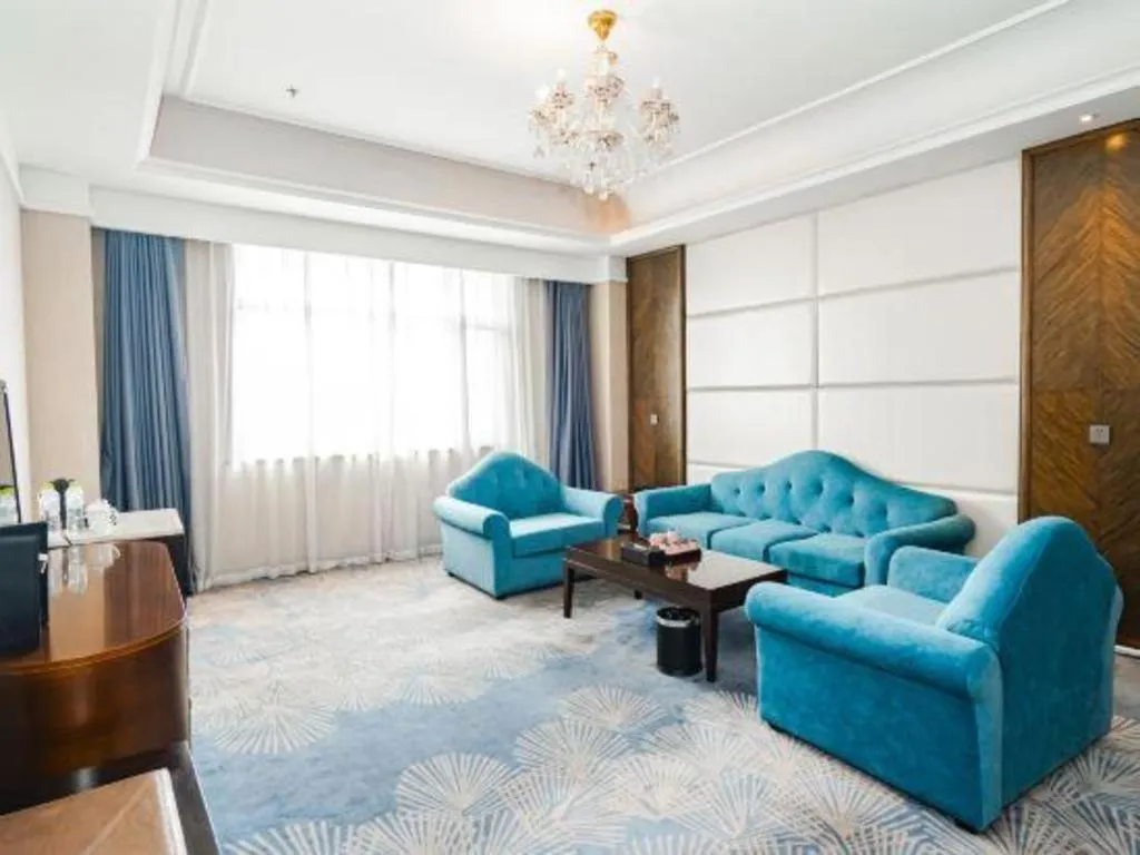 Qingdao Danube International Hotel