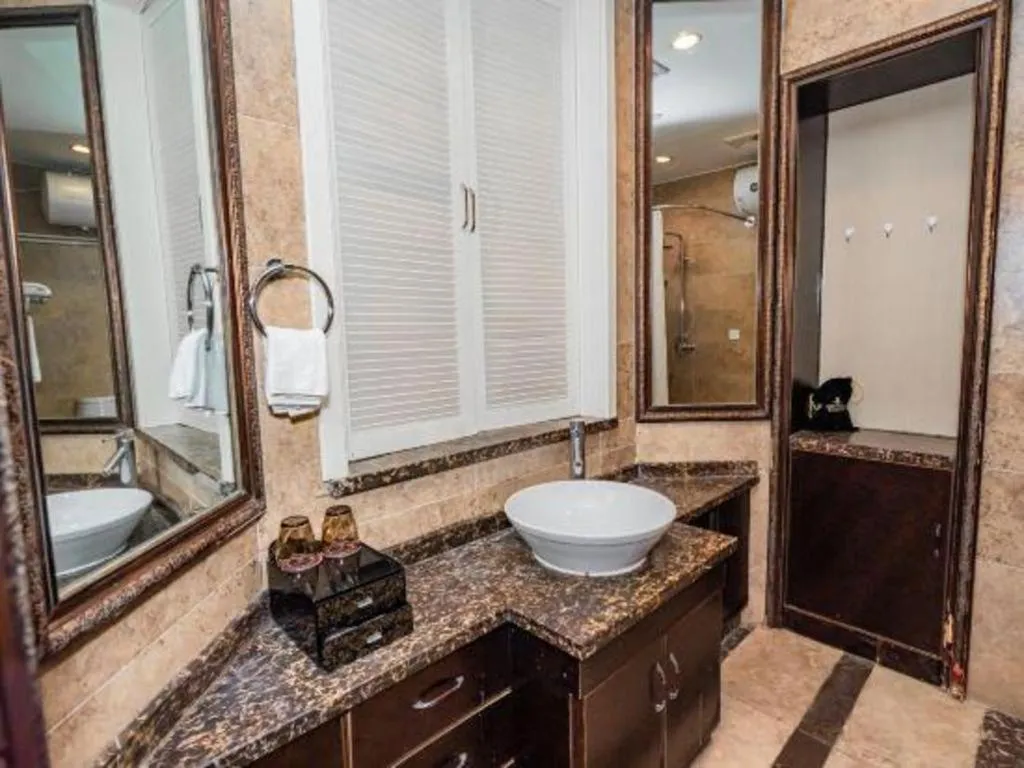 Qingdao Danube International Hotel