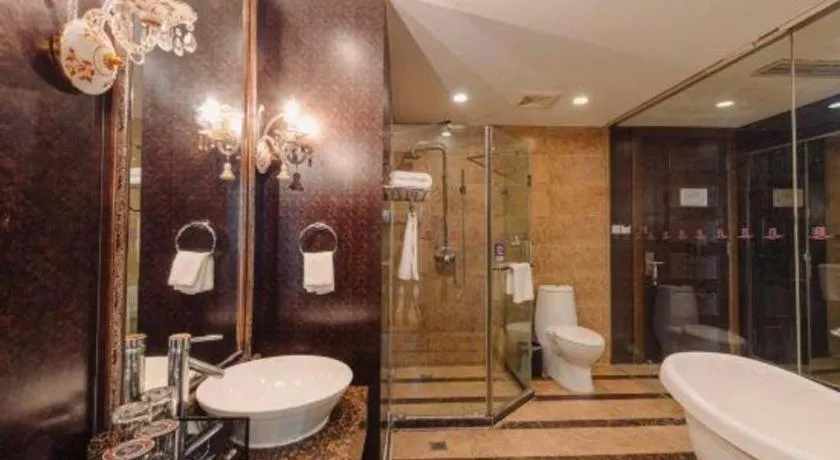 Qingdao Danube International Hotel