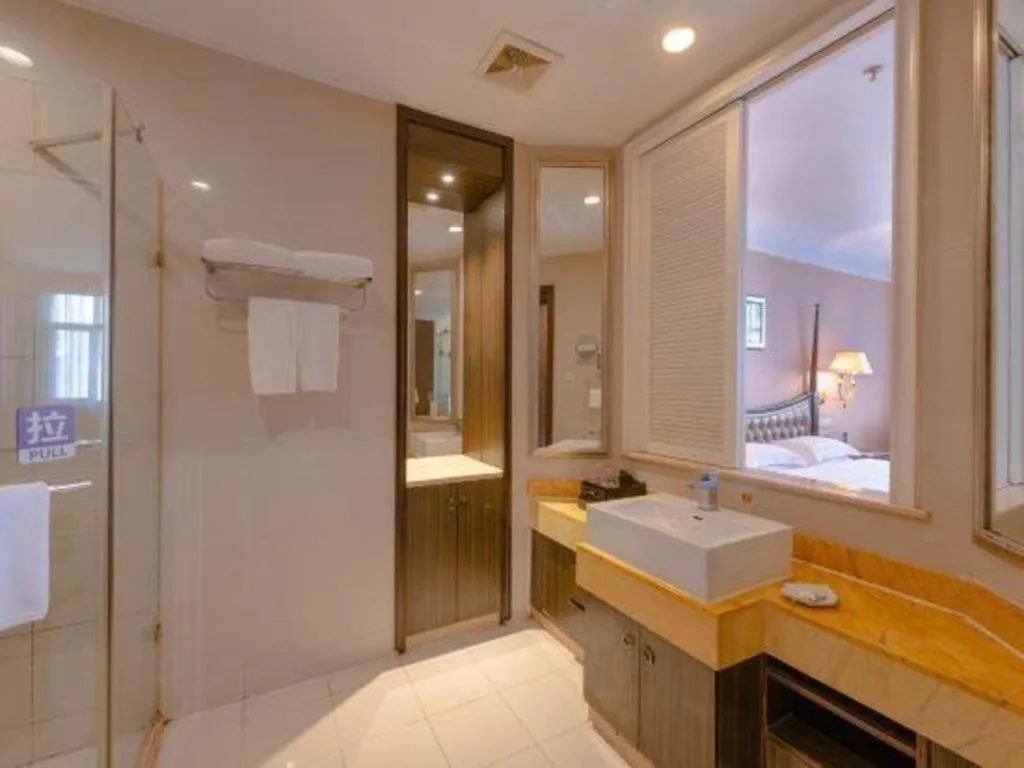 Qingdao Danube International Hotel