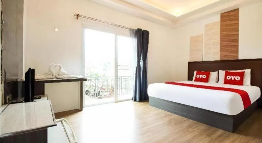 Bed in OYO 271 The Resort Romklao