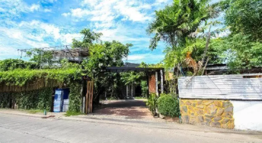 OYO 271 The Resort Romklao