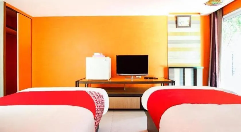 Bed in OYO 271 The Resort Romklao