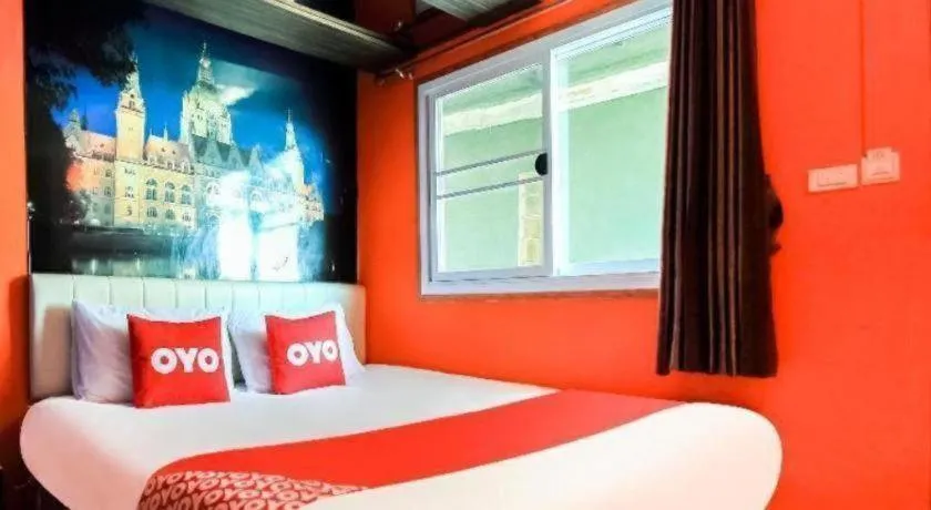 Bed in OYO 271 The Resort Romklao