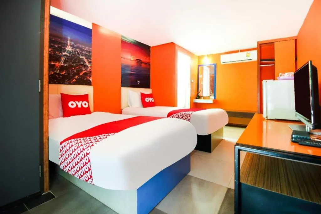 Bed in OYO 271 The Resort Romklao