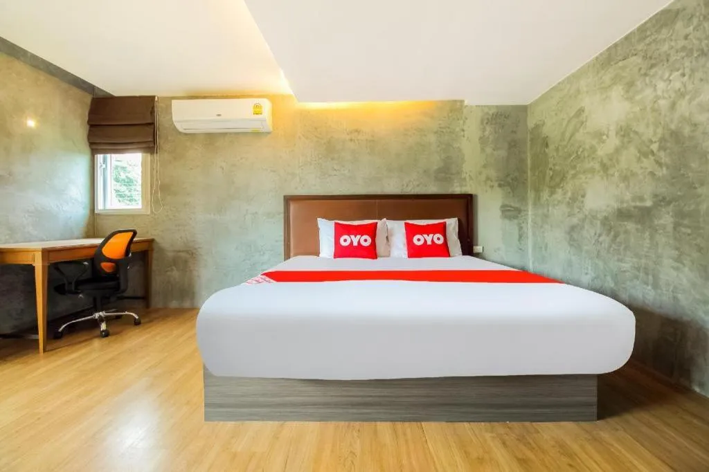 Bed in OYO 271 The Resort Romklao