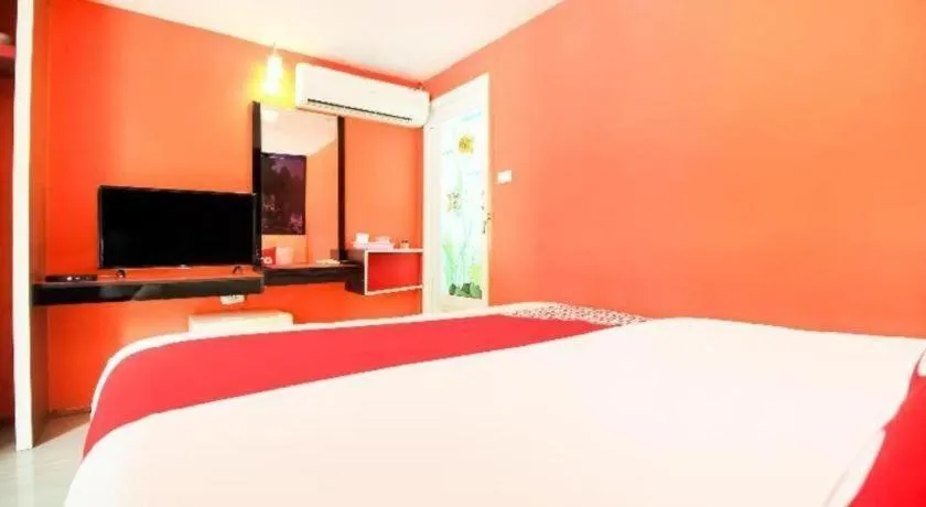 Bed in OYO 271 The Resort Romklao