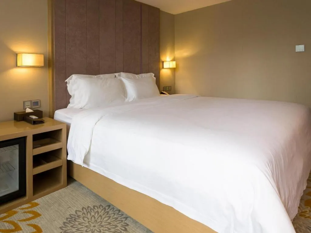 Bed in Lavande Hotel Guangzhou Tianhe Park Metro Station