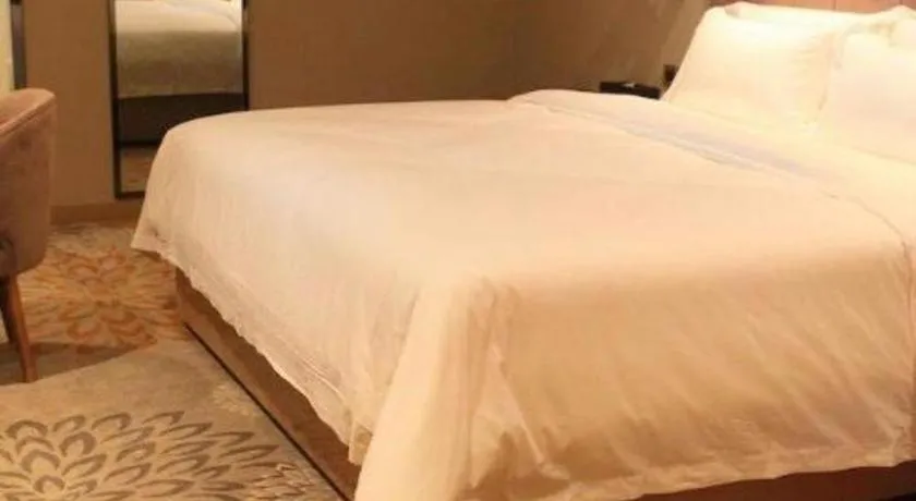 Bed in Lavande Hotel Guangzhou Tianhe Park Metro Station