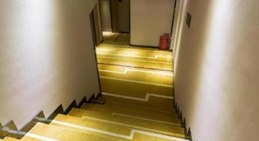 Lavande Hotel Guangzhou Tianhe Park Metro Station