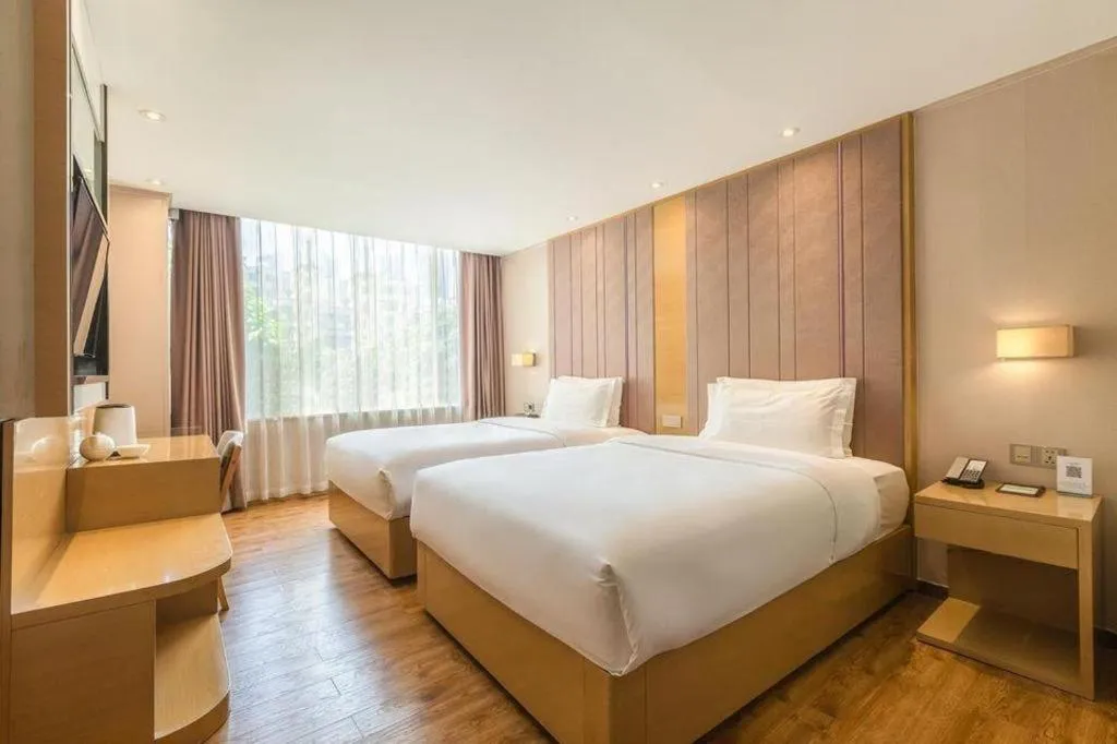 Bed in Lavande Hotel Guangzhou Tianhe Park Metro Station