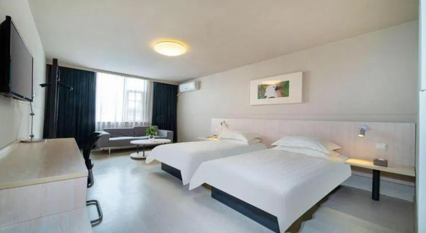 Bed in Jinjiang Inn Kunming Changshui Airport