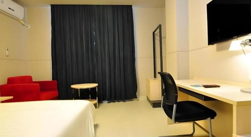 Bed in Jinjiang Inn Kunming Changshui Airport