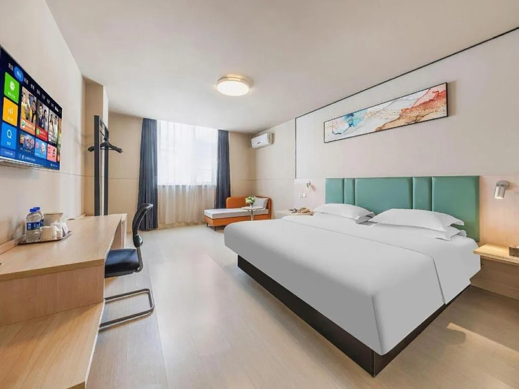 Bed in Jinjiang Inn Kunming Changshui Airport