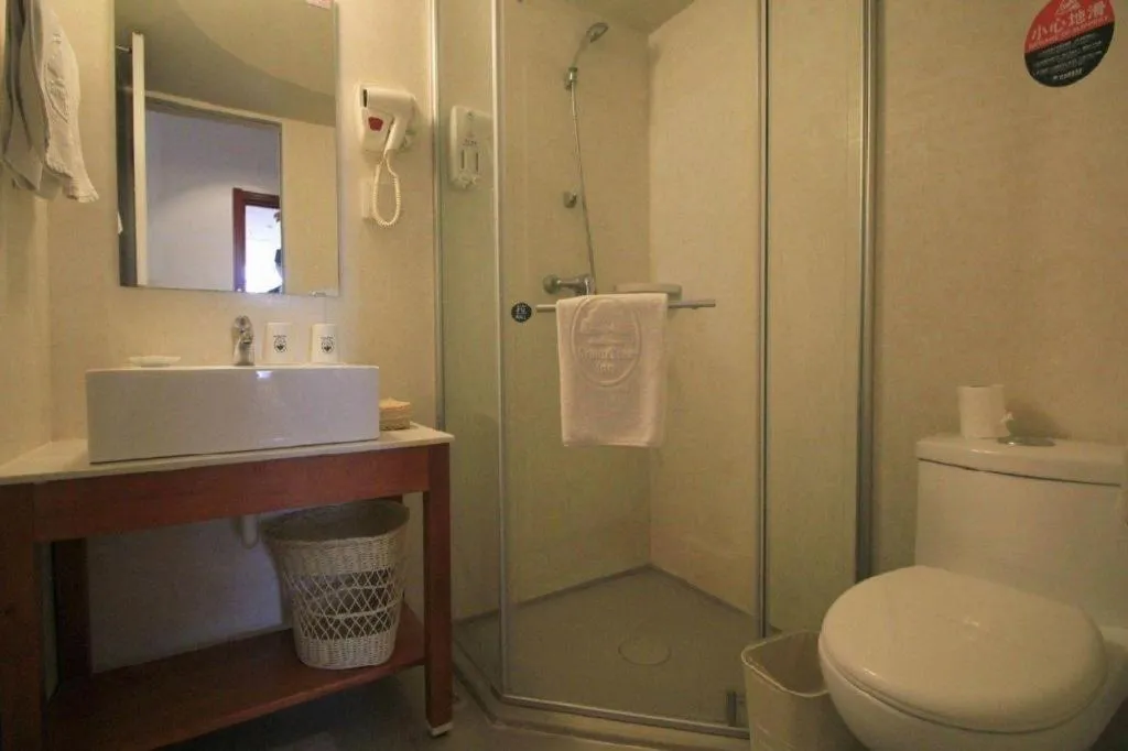 GreenTree Inn Shandong Yantai Penglai Pavilion Bus station Express Hotel