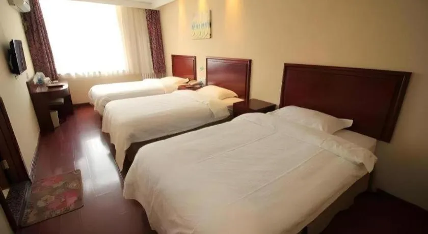 Bed in GreenTree Inn Shandong Yantai Penglai Pavilion Bus station Express Hotel