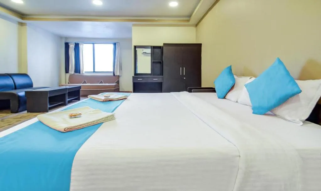 Bed in Hotel Rajdeep Inn