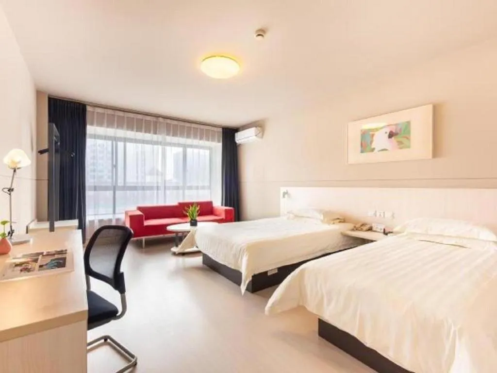 Bed in Jinjiang Inn Jinhua Binhong Road