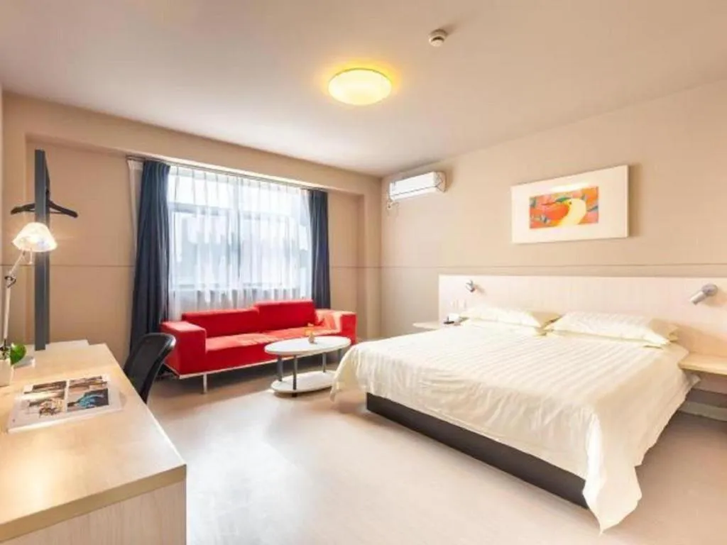 Bed in Jinjiang Inn Jinhua Binhong Road