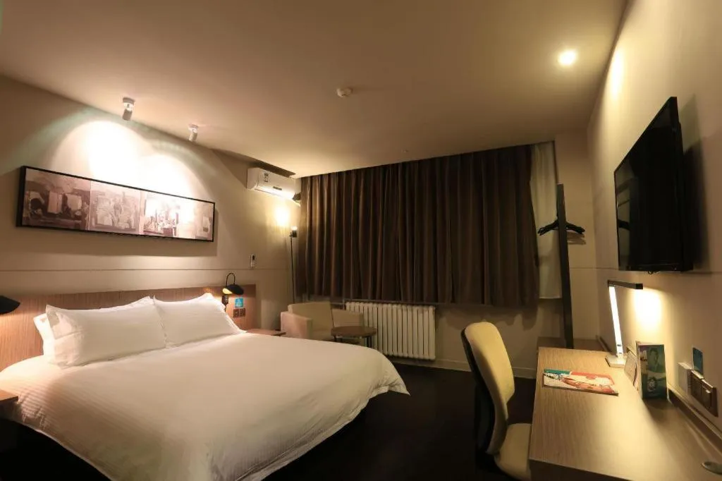 Bed in Jinjiang Inn Xi'an Zhonglou North Street Metro Station