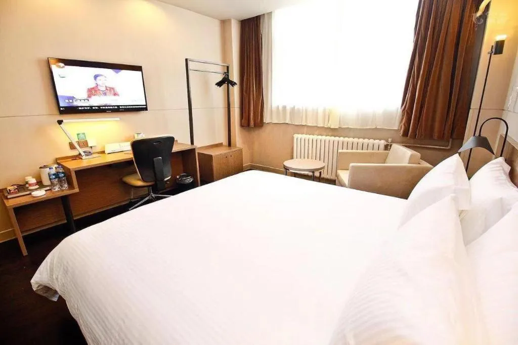 Bed in Jinjiang Inn Xi'an Zhonglou North Street Metro Station