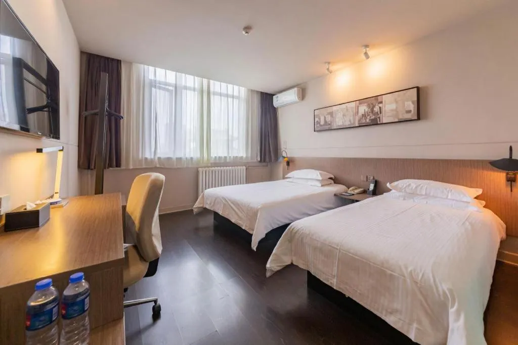 Bed in Jinjiang Inn Xi'an Zhonglou North Street Metro Station