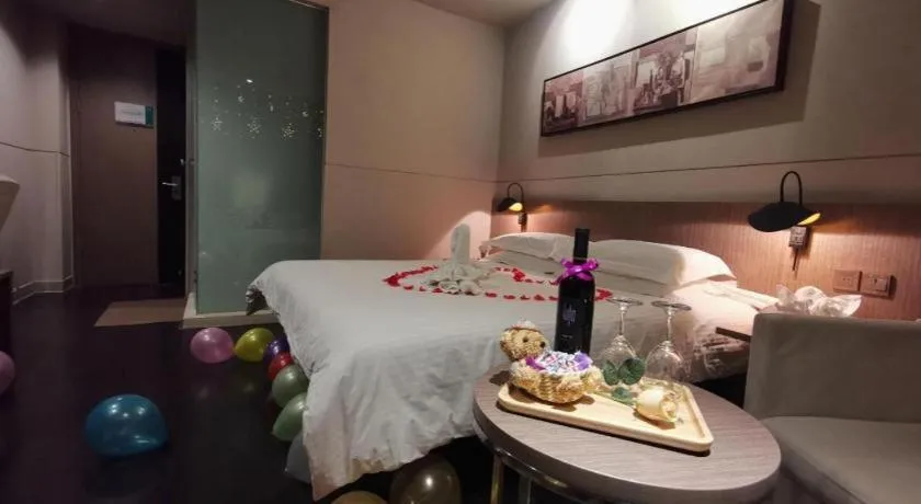 Bed in Jinjiang Inn Xi'an Zhonglou North Street Metro Station