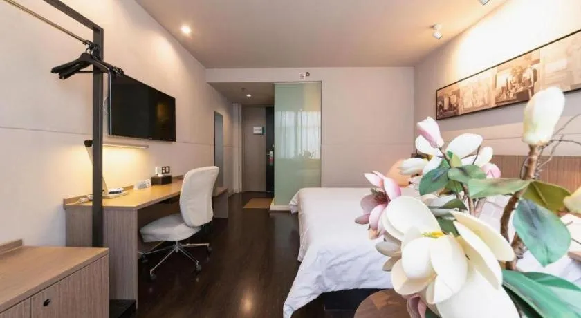 Bed in Jinjiang Inn Xi'an Zhonglou North Street Metro Station