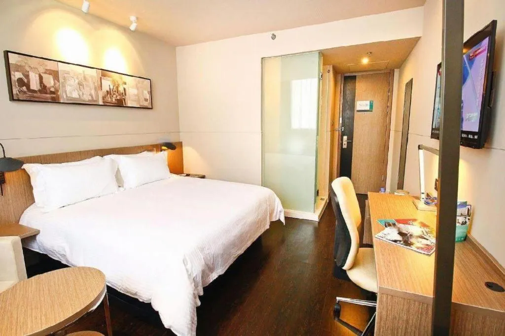 Bed in Jinjiang Inn Xi'an Zhonglou North Street Metro Station