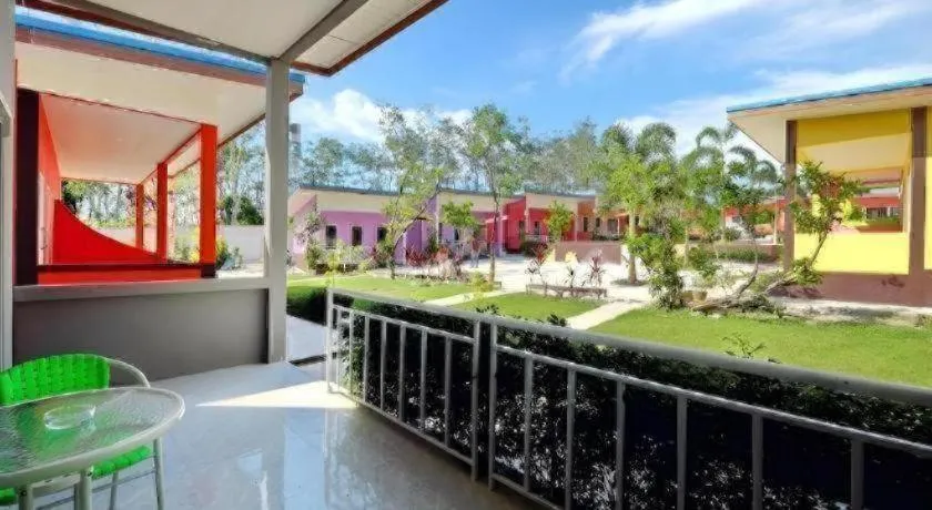 At night Airport Resort