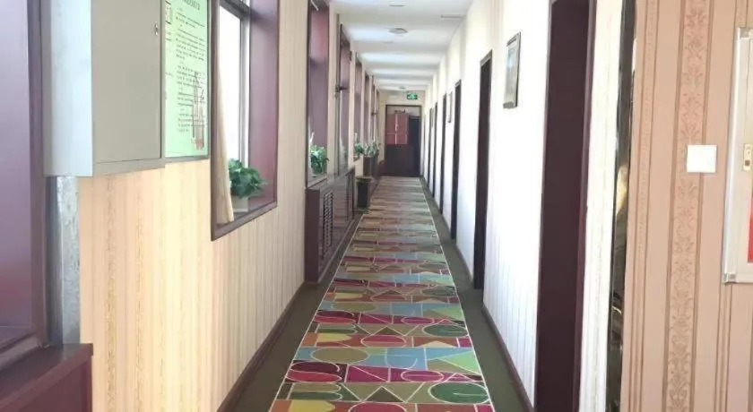 Shell Hotel Taiyuan South Railway Station New Southeast Bus Station