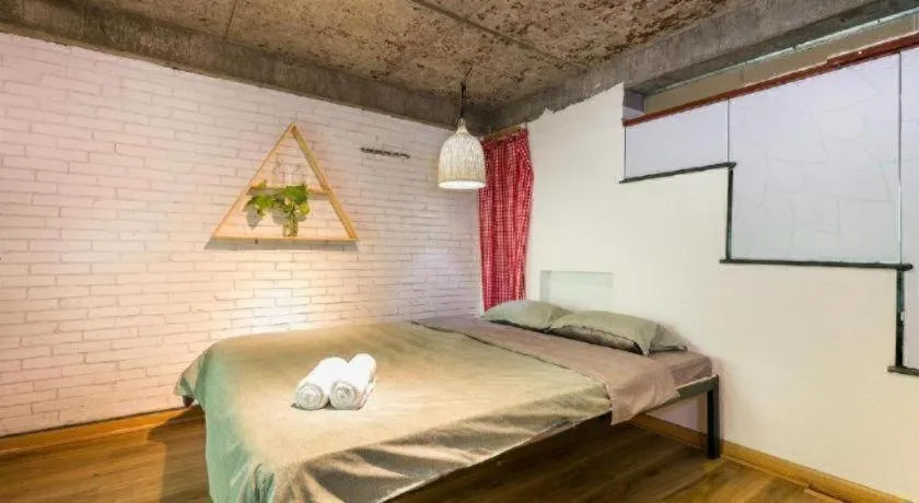 Bed in 1991 HOME SAI GON