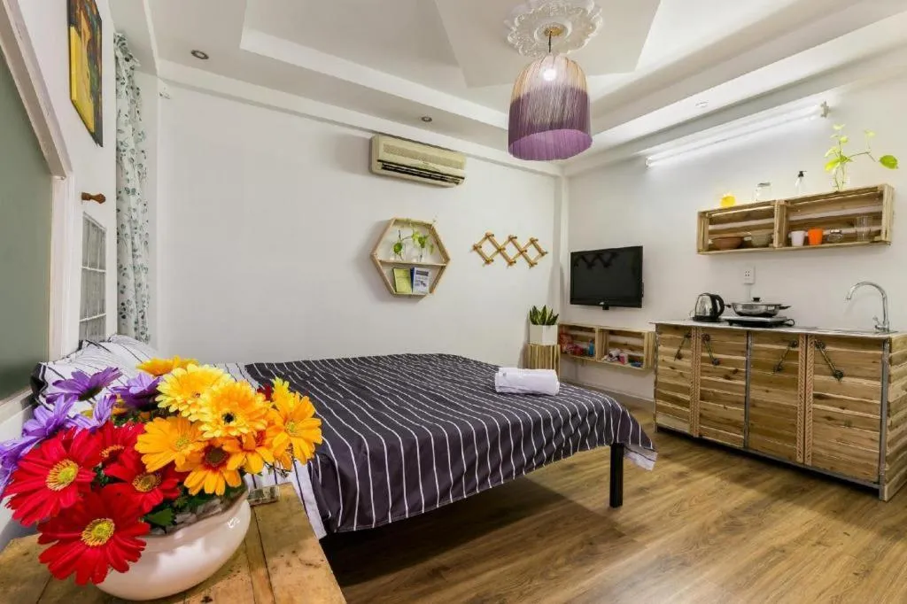 Bed in 1991 HOME SAI GON