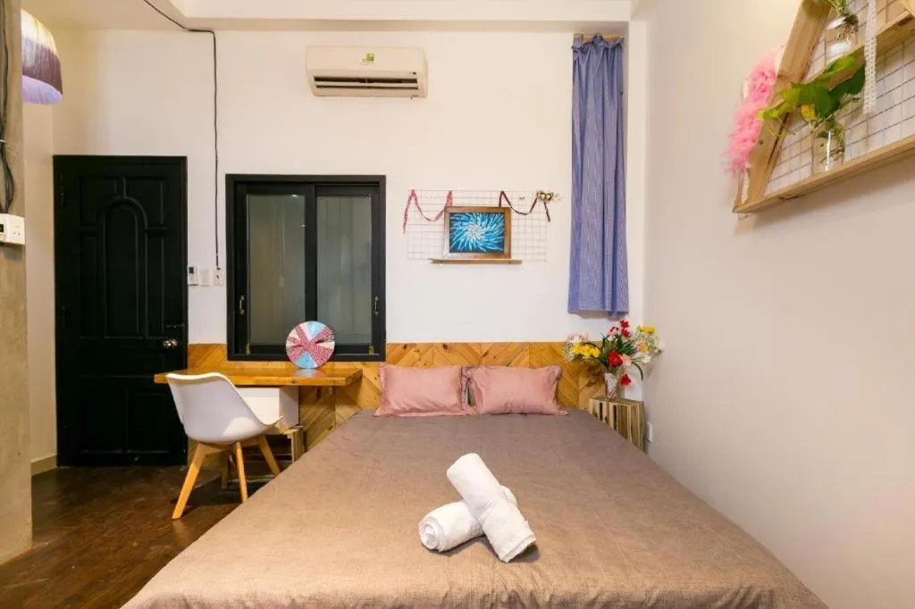 Bed in 1991 HOME SAI GON