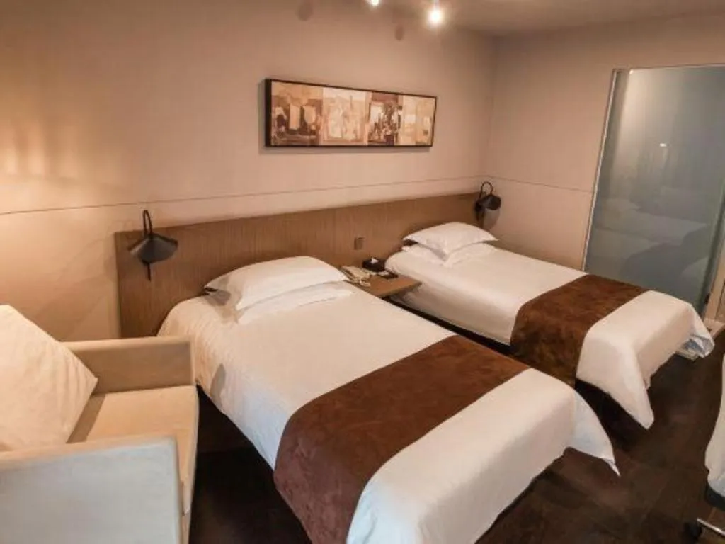 Bed in Jinjiang Inn Select Xuzhou Suining Middle Yuanfu Road