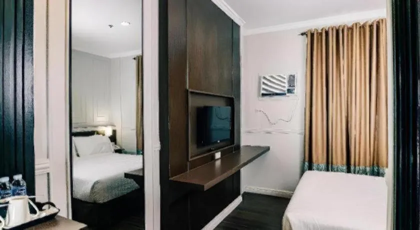 Bed in Hotel San Marco Davao